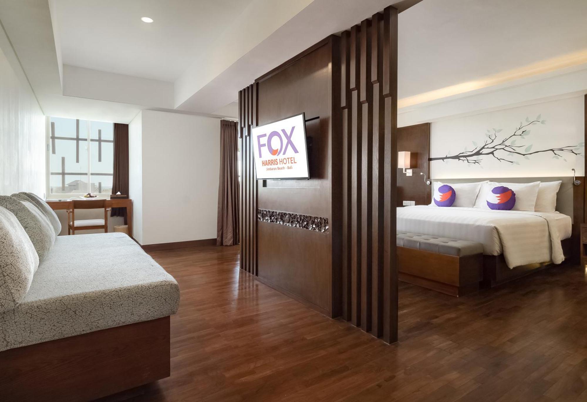 Fox ホテル ジンバラン ビーチ エクステリア 写真